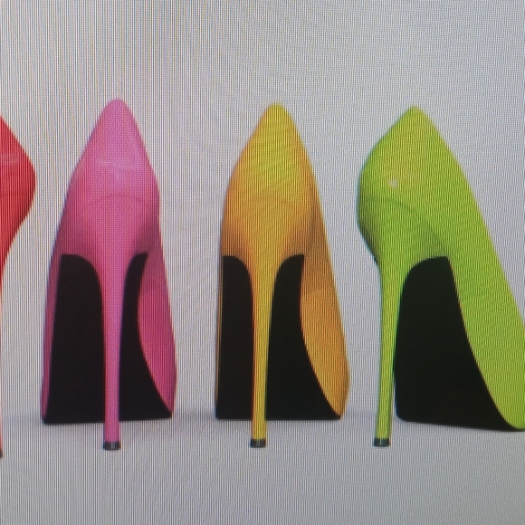 Meet your Posher, LaLa - Picture 3 of 5